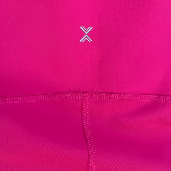 Xersion LIKE NEW Women’s Anti-Odor Biker Shorts - Fuschia - Large - Picture 5 of 7